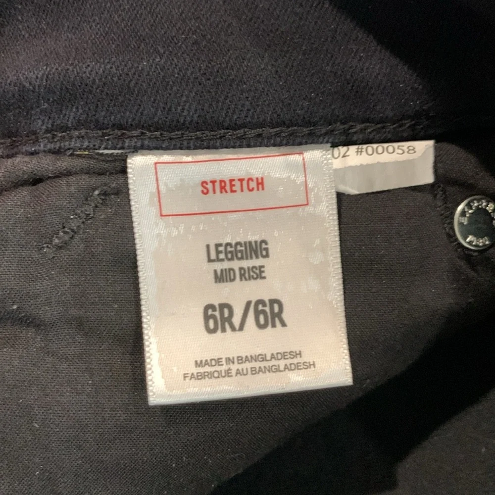 Express black distressed jegging - Picture 3 of 3